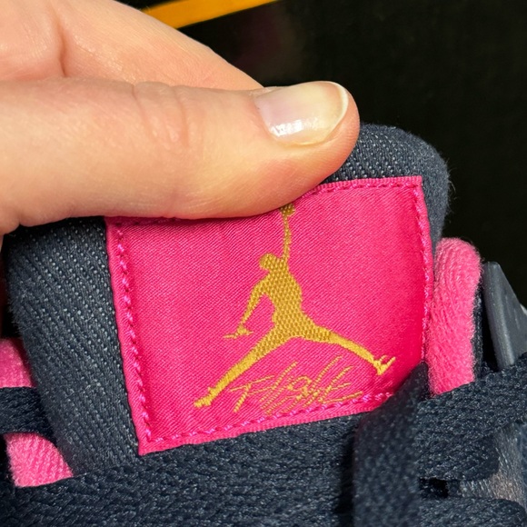 Authentic Nike Air Jordan Retro - Picture 7 of 7